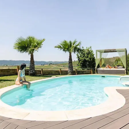 Altus Near Ericeira With Swimming Pool, Jacuzzi And 2 Games * Cambaia