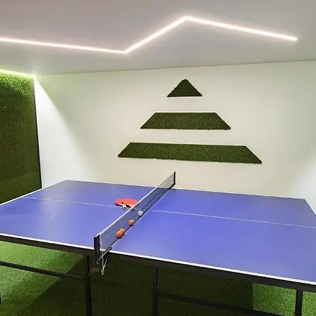 Altus Near Ericeira With Swimming Pool, Jacuzzi And 2 Games *