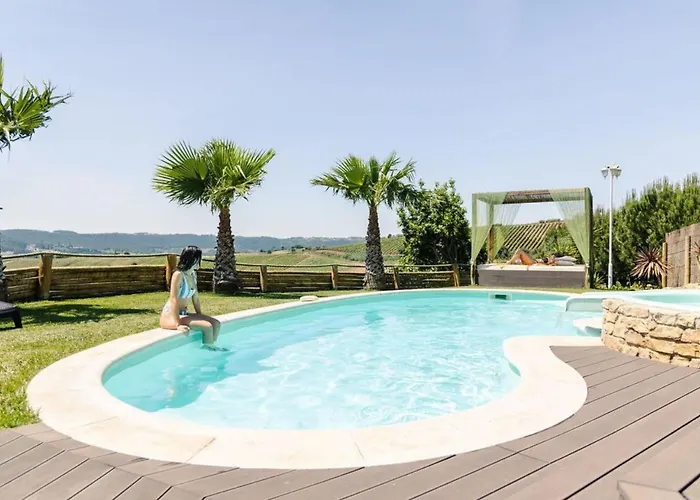 Altus Near Ericeira With Swimming Pool, Jacuzzi And 2 Games * Cambaia