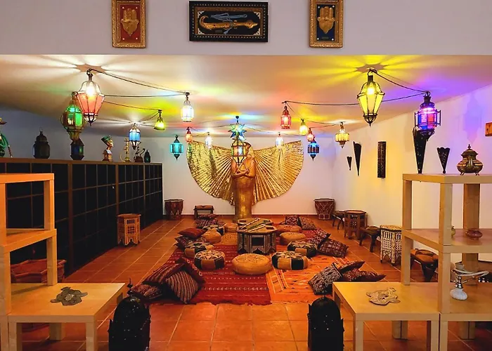 Altus Near Ericeira With Swimming Pool, Jacuzzi And 2 Games