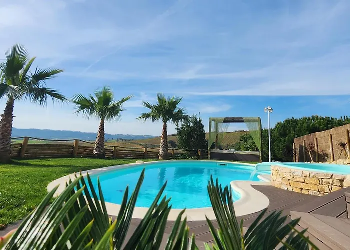 Altus Near Ericeira With Swimming Pool, Jacuzzi And 2 Games *